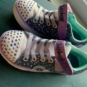 Sketchers light up rainbow shoes